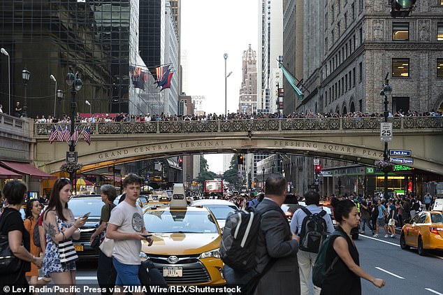 In China, people often try not to intervene between couples seen bickering or tussling on the street while in the US, passers-by could report the couple and serve as eyewitnesses in court