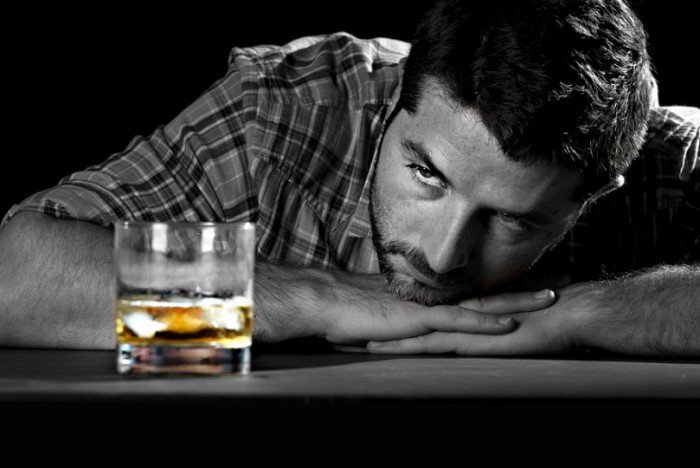 Спасение от боли алкоголем