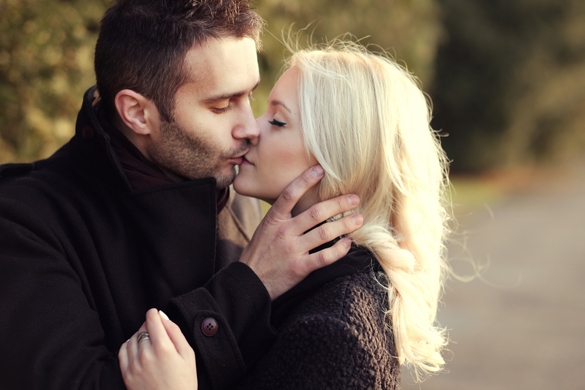 couple in love kissing - What Does A Taurus Man Like About A Sagittarius Woman